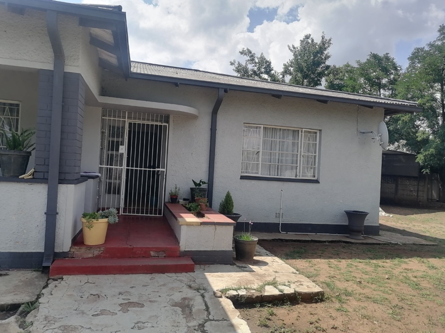 3 Bedroom Property for Sale in Noordhoek Free State